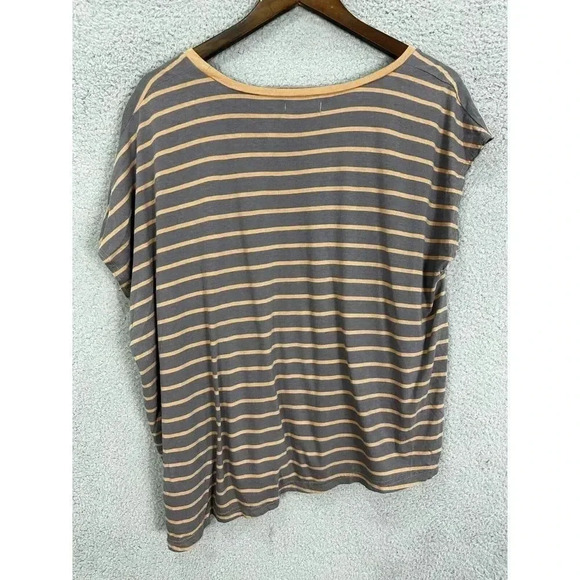 Trouve Nordstrom top womens small‎ gray brown striped boxy asymmetrical hem - Picture 7 of 7